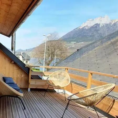 La Maison Du *